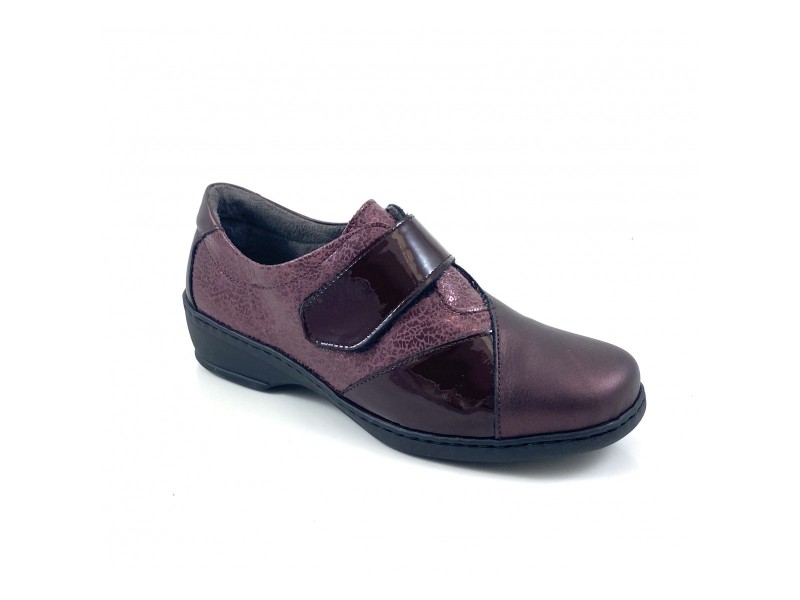 Zapato de piel con ancho especial Notton 2330 en color burdeos.
